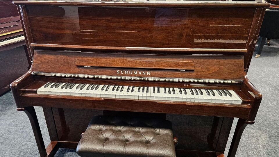 AKUSTİK PİYANO SCHUMANN M1 120 CM CEVİZ