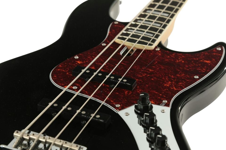 MARCUS MILLER V7 BASS GİTAR ALDER 2.GEN BK